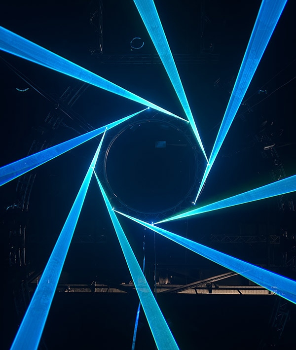 Laser show — immagine di servizio LSR Labs